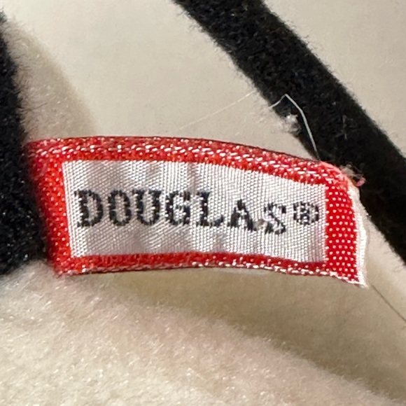 Douglas Sweet Cream Dairy Cow Plush Farm Animal Stuffed Animal 8 inches Tongue - Picture 4 of 6